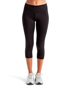 Women's Three-Quarter Performance Leggings Women's Three-Quarter Performance Leggings